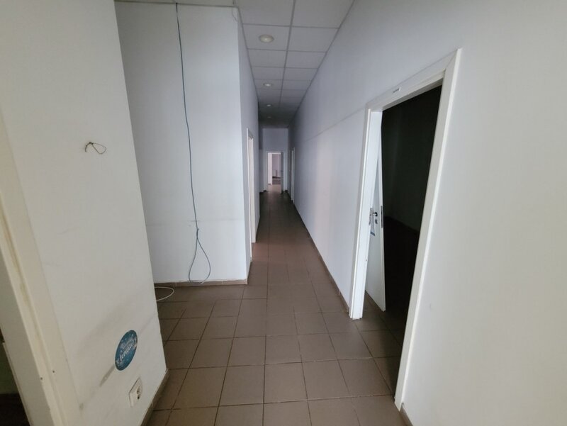 ULtracentral, Piata Gemeni, spatiu