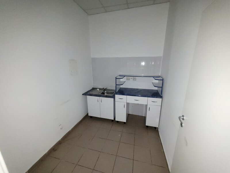 ULtracentral, Piata Gemeni, spatiu
